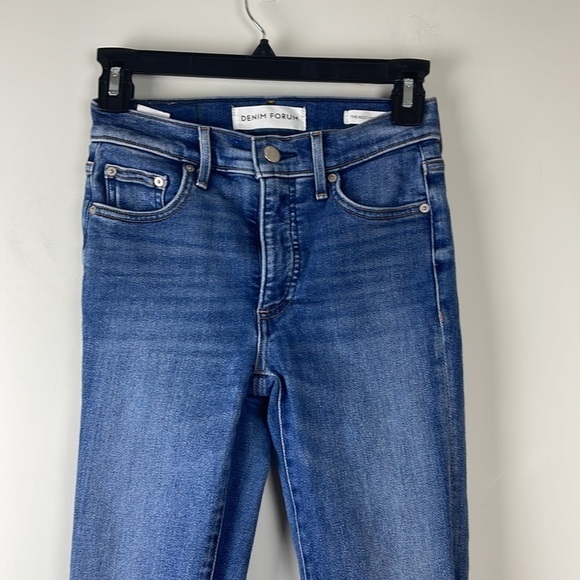 Denim Forum Nico Mid Rise Skinny Crop Size 25 - Picture 3 of 10